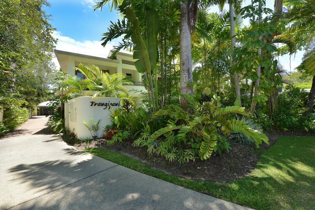 Villa Frangipani Port Douglas Bagian luar foto